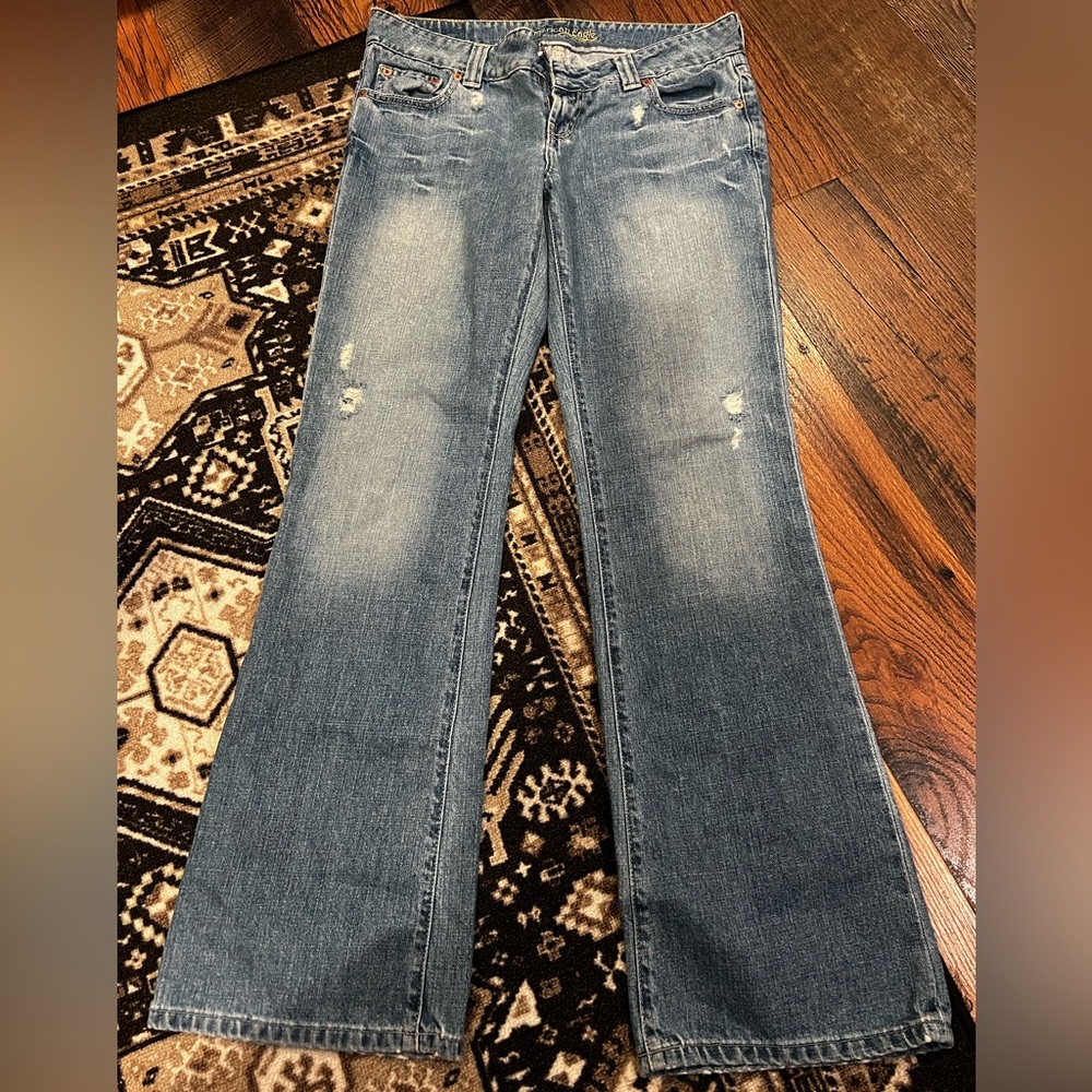 American Eagle Distressed Women's Jeans